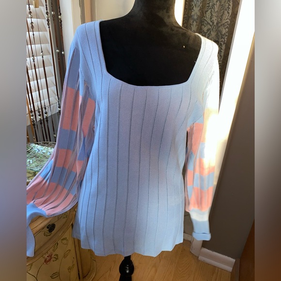 Exclusive Piper and Scoot sweater - Picture 5 of 6